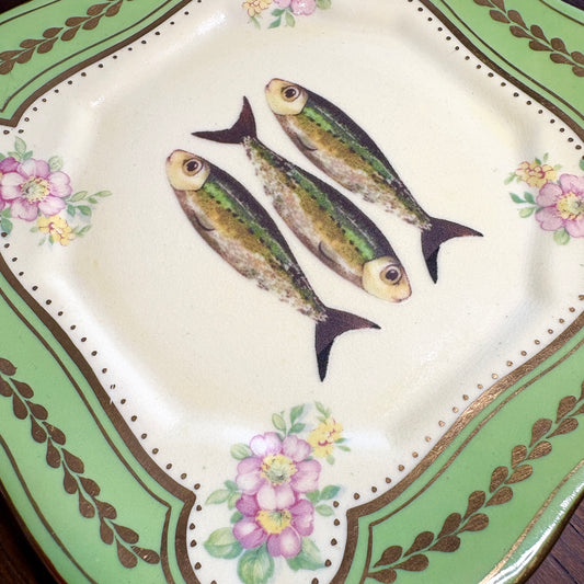 Sardines Vintage Green Floral Plate Wall Décor