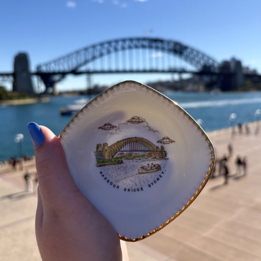 Sydney Harbour Bridge Vintage Souvenir Plate UFO Wall Décor
