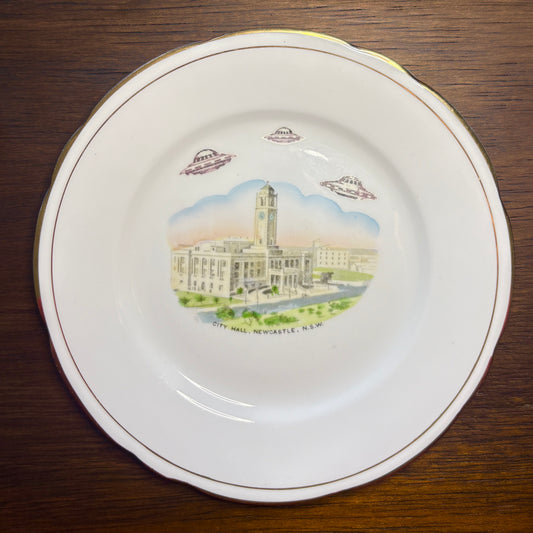 Newcastle Vintage Souvenir Plate UFO Wall Décor