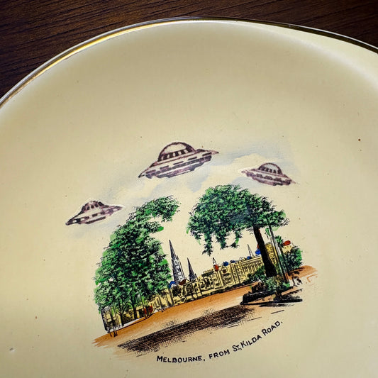 St. Kilda Road Melbourne Vintage Souvenir Dish UFO Wall Décor