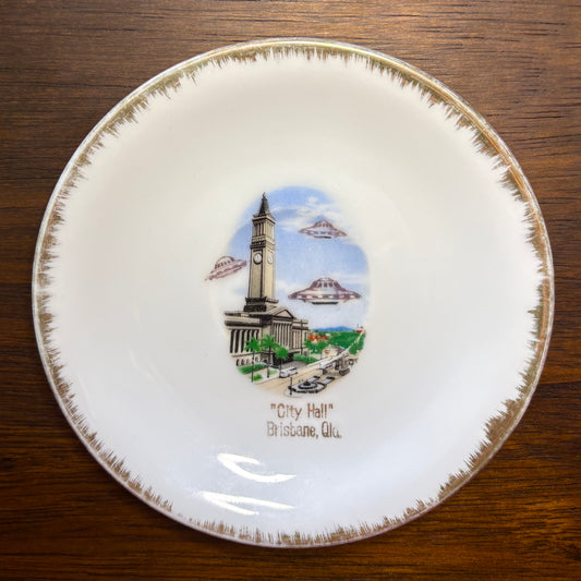 Brisbane City Hall UFO Souvenir Saucer Décor Vintage Wall China