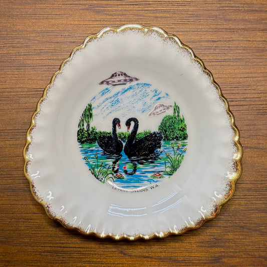 Western Australia Black Swans Vintage Souvenir Plate UFO Wall Décor